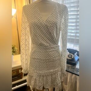 Lulu’s white and black dress